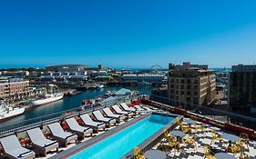 Radisson Red Hotel V&A Waterfront Cape Town